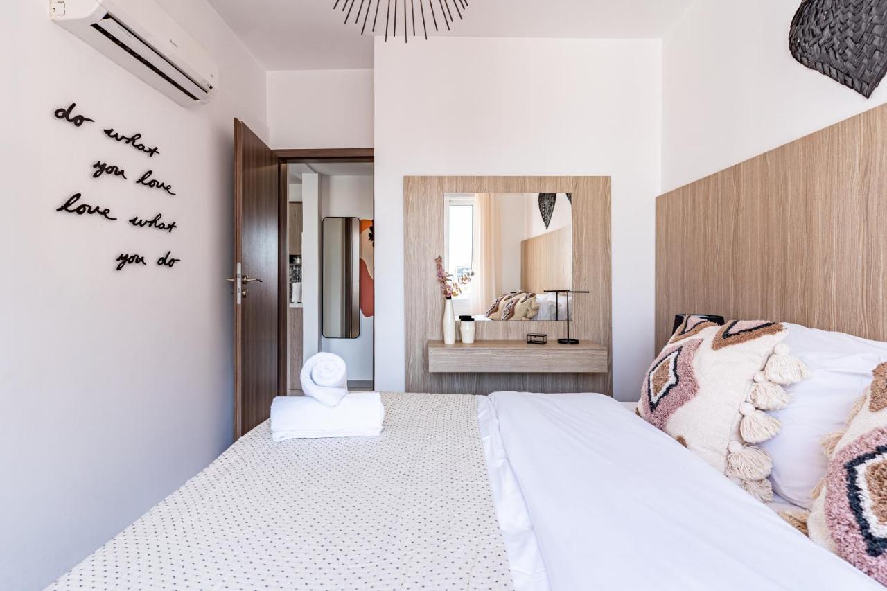 Made With Love 1-Br Apt By Finikoudes Beach Lárnaka Kültér fotó
